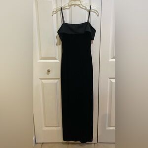 Alex Evenings Black Sleeveless Slip Dress Size 10P Vintage